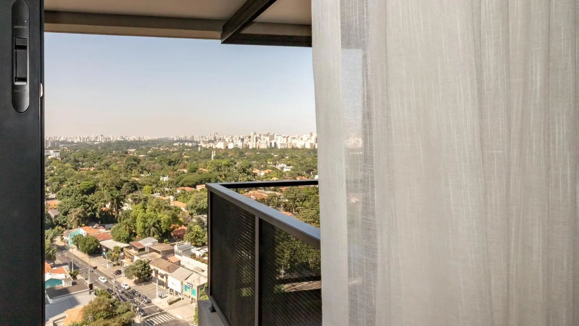 Charme Pinheiros E Jardins Com Piscina, Cama Queen São Paulo Apartmán